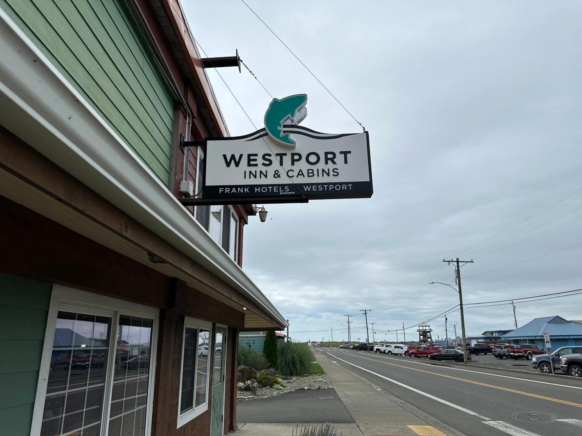 Westport Inn Exterior photo
