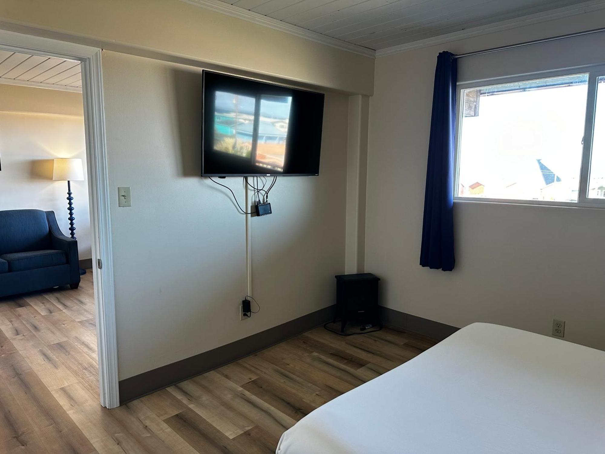 Westport Inn Room photo